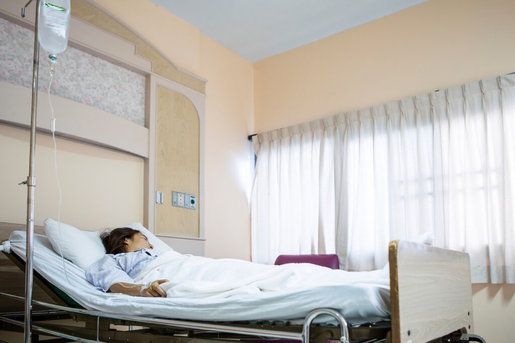 fibroid surgery scars hospital woman recovery